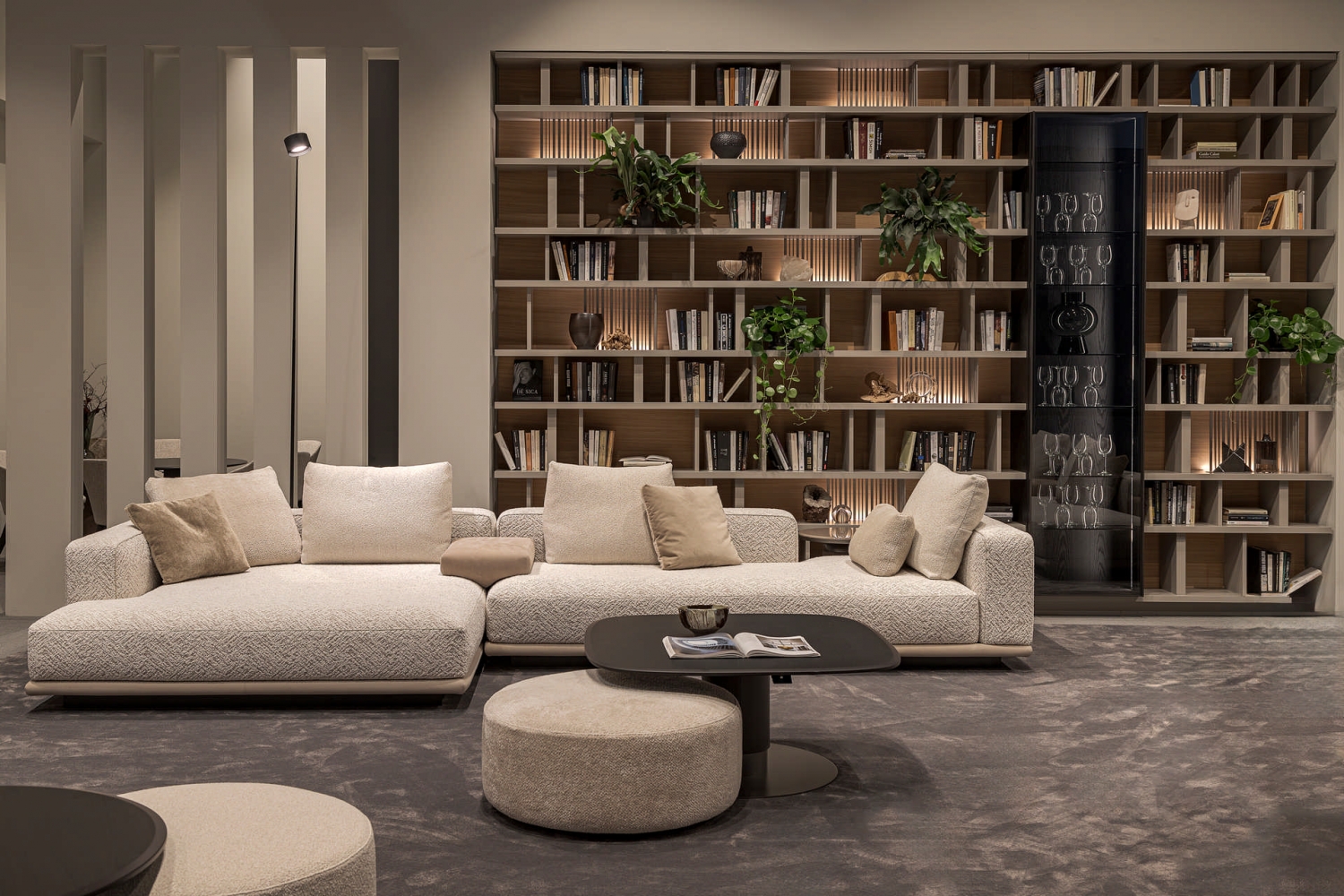 Design e funzionalità: come i nostri sistemi su misura trasformano gli spazi living
